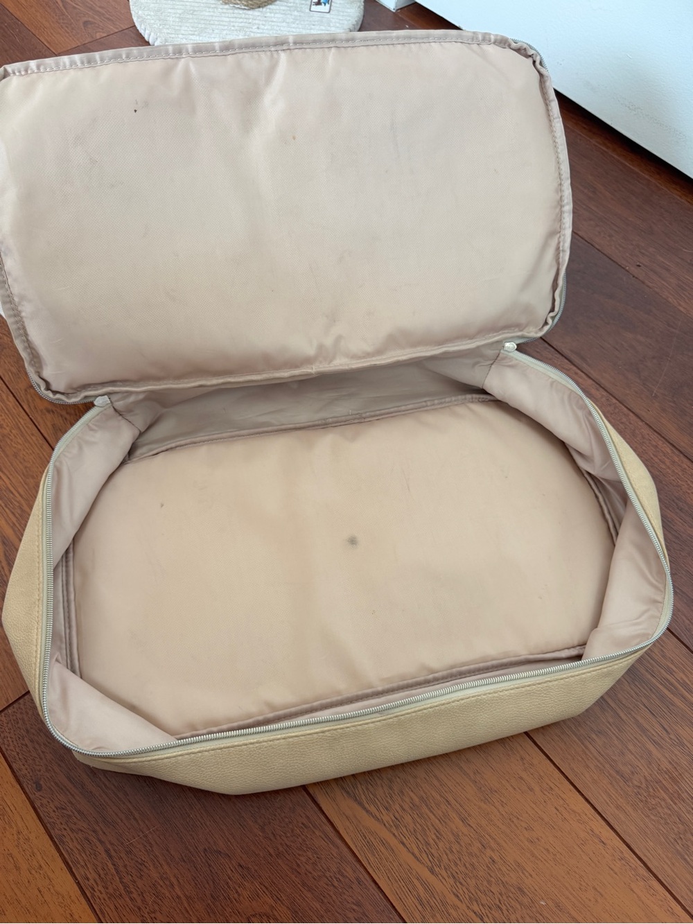 BÉIS Original Canvas Weekender Bag | Travel Carry-On with Bottom Compartment - Picture 8 of 15